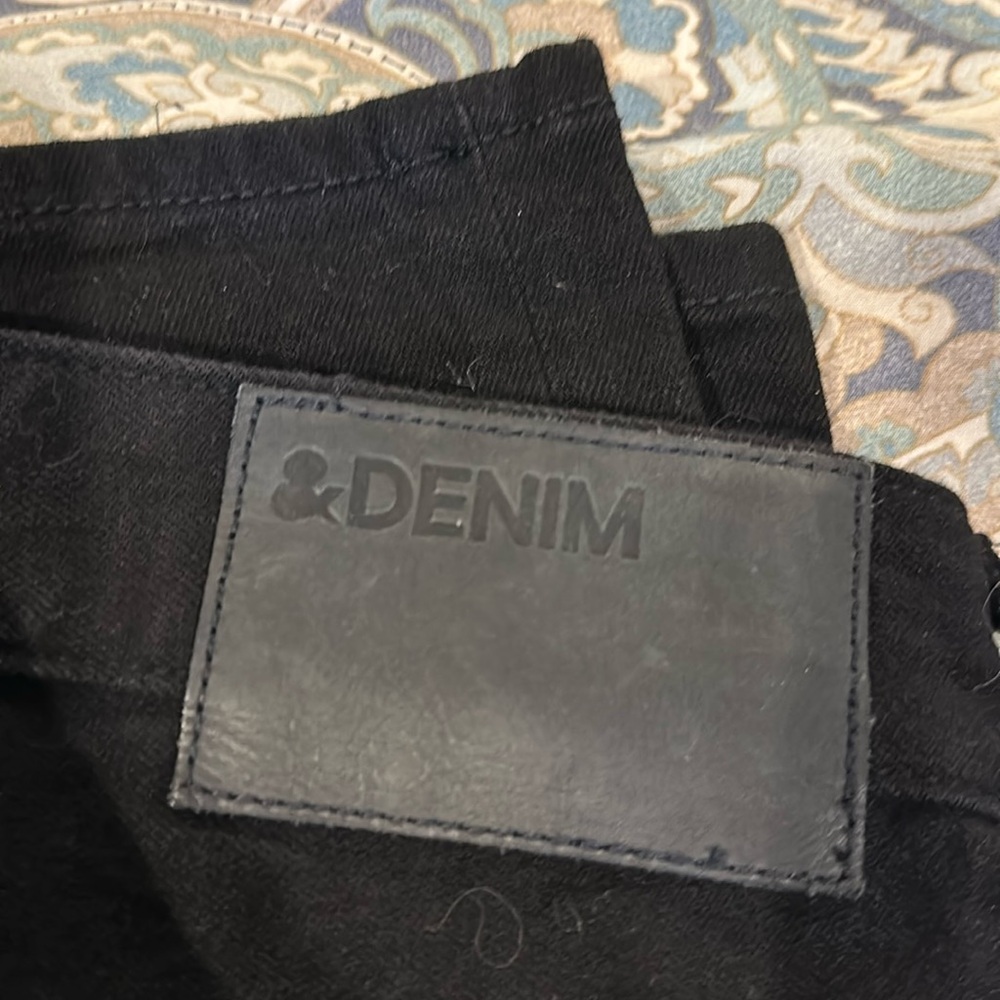 Black H&M skinny jeans